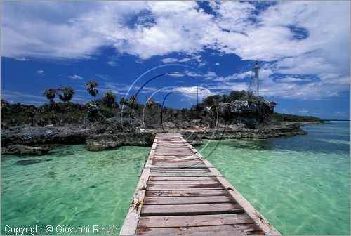 Cayo Piedra, Si primera vez, fotos desde tierra. Cuba_canarreos0086