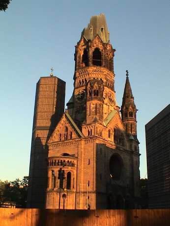   (¯`°•.¸¯`°•.-مـــعـــرض-.•°`¯¸.•°`¯) Kaiser_wilhelm_church