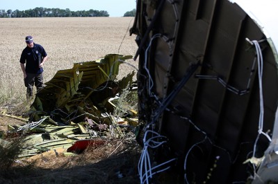 Dutch MH17 Investigation Omits US “Intel”. Fabrications and Omissions Supportive of US-NATO Agenda Directed against Russia Mh17-debris-400x266