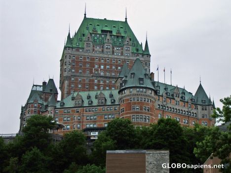 la Québécoise fait un retour Canada--quebec--52232