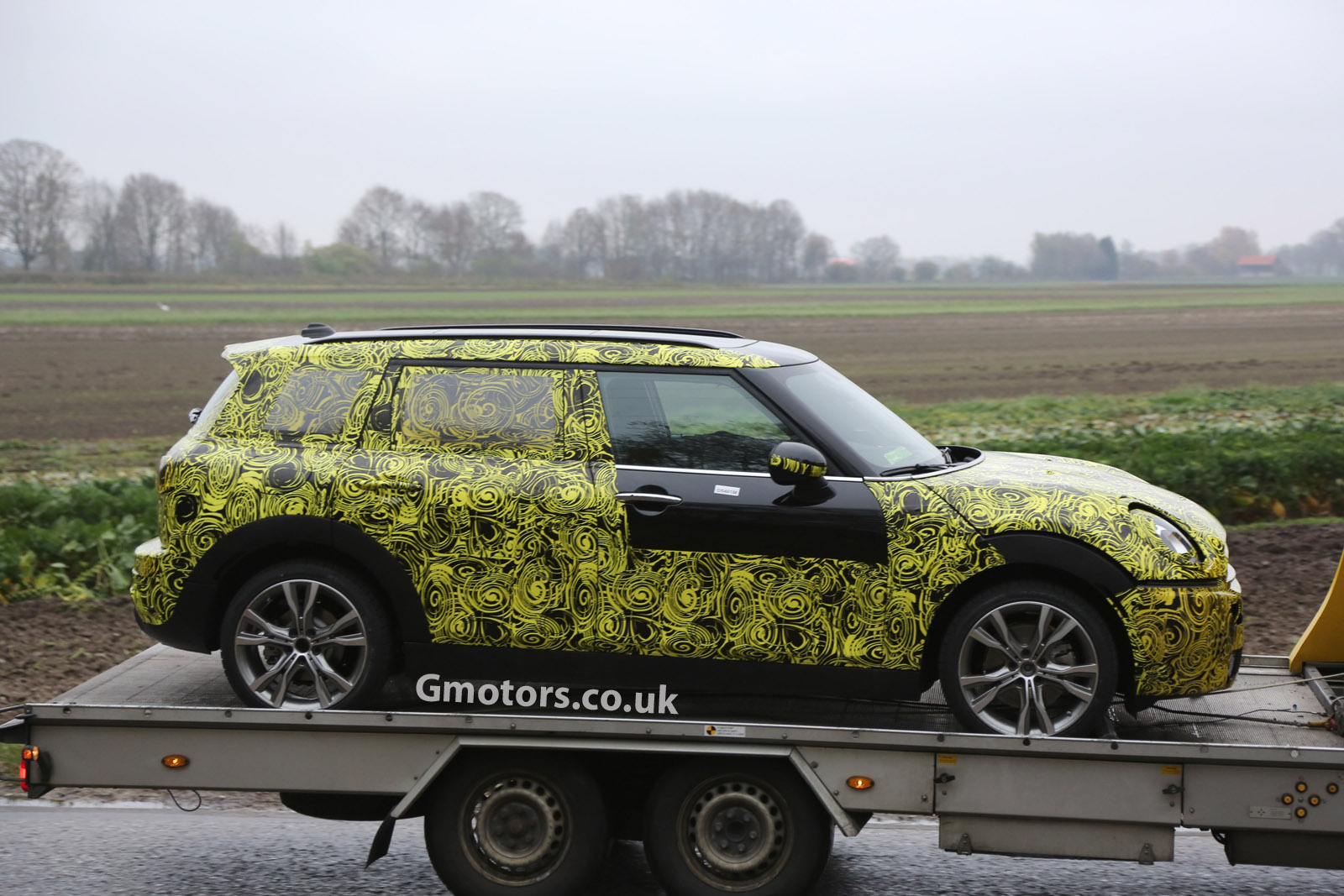 2015 - [Mini] Mini IV Clubman [F54] 2015-MINI-Traveller-SpaceBox-14