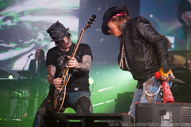 Guns N' Roses estaría tocando en Lisboa el 06 de Octubre  Dj-ashba-axl02