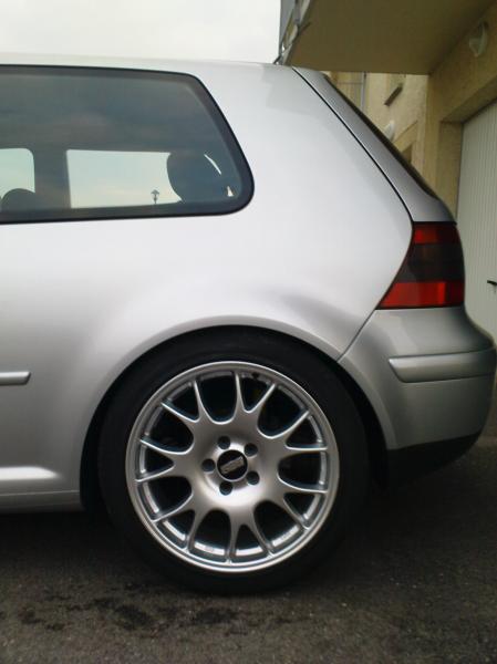 teamRS4 golf IV tdi 130 sport edition xenon gps bbs...... 2010_04_16_09_43_32_DSC00979