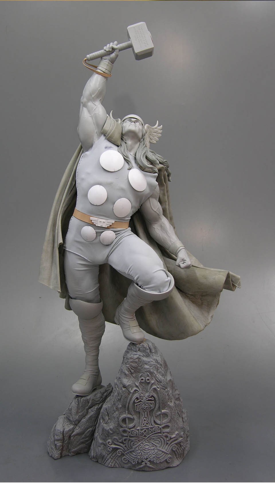 Sideshow: Thor Premium Format Thor-wips-27