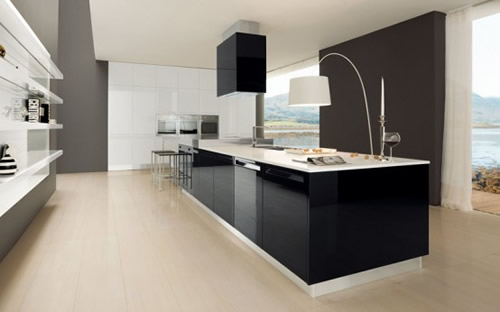 ديكورات ابيض واسود ... Glossy-black-and-white-kitchen-diana-by-futura-cucine1