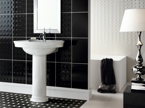 امتزاج الاسود والابيض  Beautiful-wall-tiles-for-black-and-white-bathroom-york-by-novabell-554x415