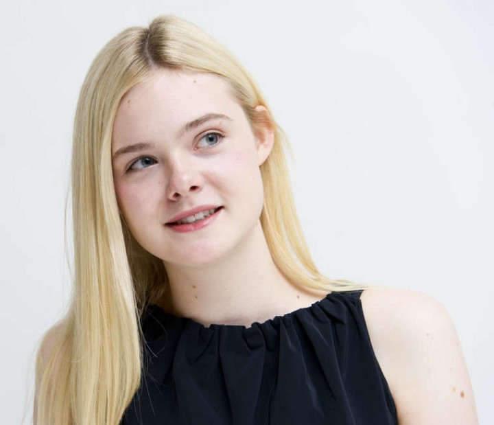 Characters IRL - Mach 2  Elle-Fanning---Maleficent-Portraits-2014--07-720x619