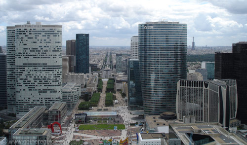 widok Place_La_Defense_paris