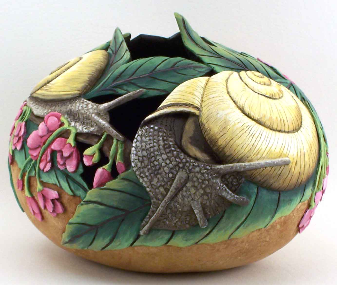 >>>>> Figuras en papel mache .... Snail-WEB