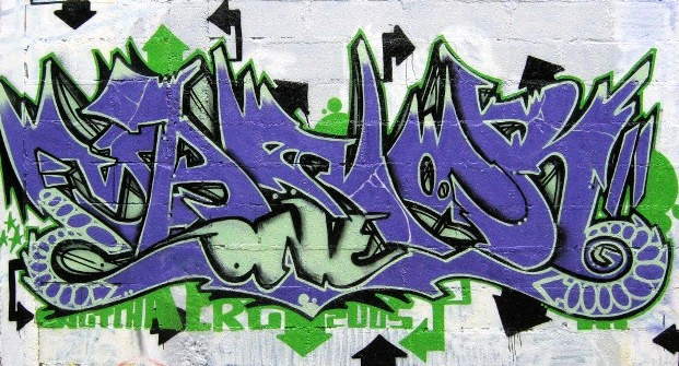 Bir birinden yeni graffitiler&Break Dance Manor_pikan