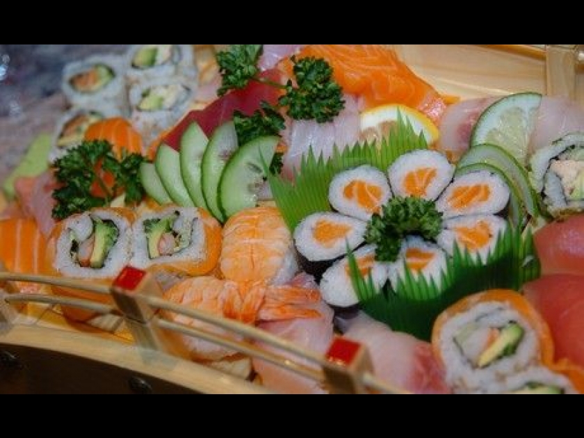 Ce soir Thumb-sushi-et-maki-dans-la-cuisine-japonaise-22