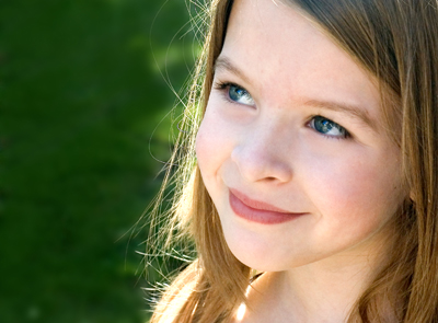 صور اطفال Smiling-girl