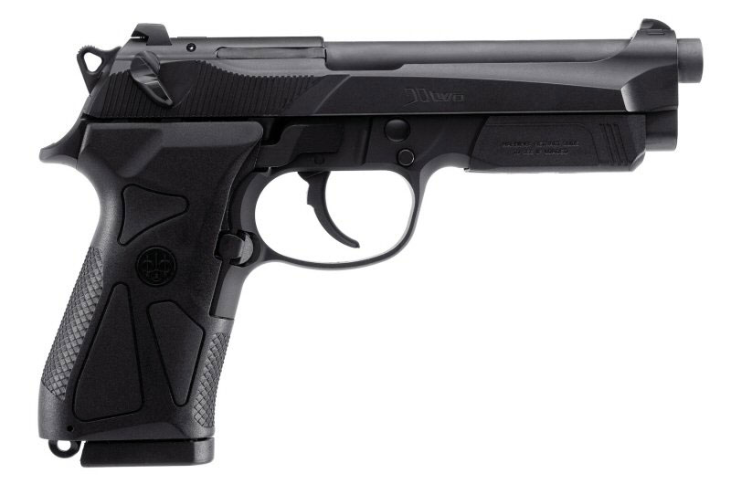 ماهو الفرق بين Beretta--90-TWOsv