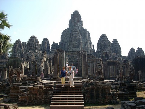 Cambodge : Des villes plus propres grâce au tourisme ?  Cambodge_tourisme-480x360