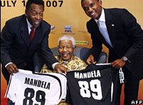 HAPPY BIRTHAY MISTER NELSON MANDELA ! 8917