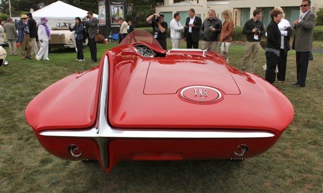 Vainqueur concour Pebble Beach 2011 1960-plymouth-xnr-ghia-roadster_100360209_l-640x383