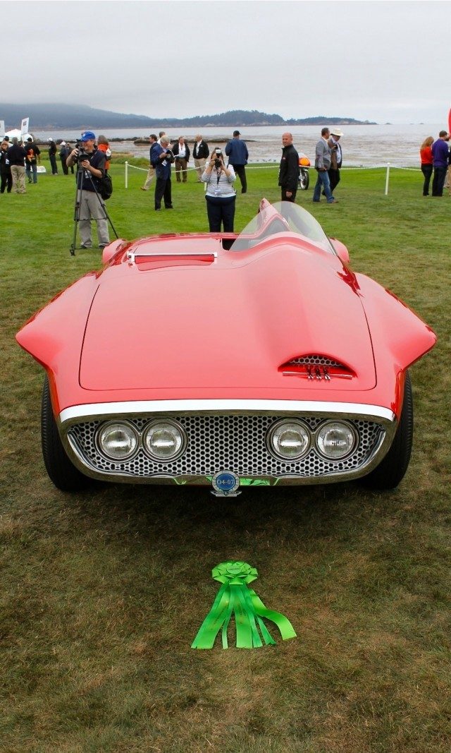 Vainqueur concour Pebble Beach 2011 1960-plymouth-xnr-ghia-roadster_100360217_l-640x1067