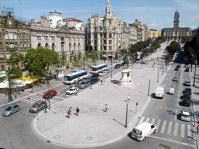 UNOS DÍAS EN OPORTO  Oporto-fotos-avenidadosaliados