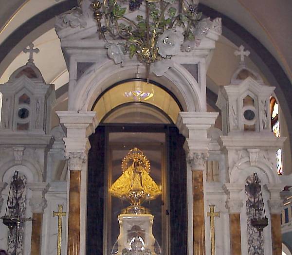 La Vigen de la Caridad del Cobre Cobre1