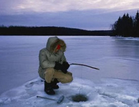 Les Saisons - Page 3 Eskimo_fishing