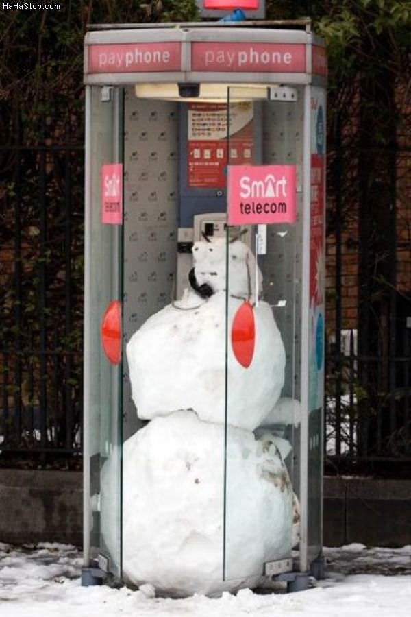 You raff, you ruse Payphone_Snowman