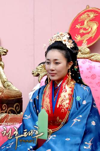 ''Empress Chun Chu'' - Sayfa 4 Photo80000