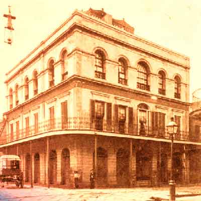 Nicholas Cage achète une maison hantée Lalaurie-house-1800%27s