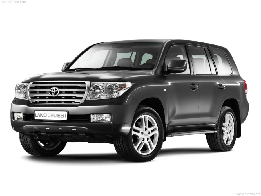 إهداء أحلى سيارة لولد الجبل ... Toyota_Land_Cruiser_V8_2008_2