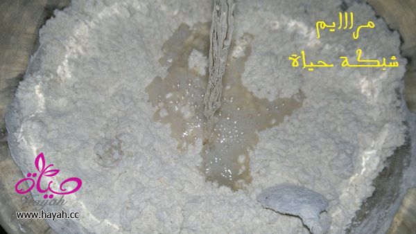 طريقة عمل ضفيرة الجبن بالخطوات المصورة..عمل معجنات شهية بالصور Hayahcc_1355863778_328