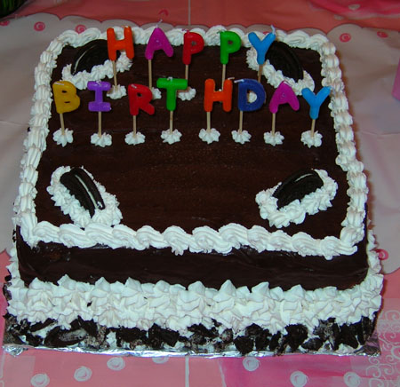 عيد ميلاد المبدعه والغاليه عيون المها كل سنه وانتي طيبه Ice%20cream%20birthday%20cake