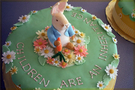     Peter%20Rabbit%20cake