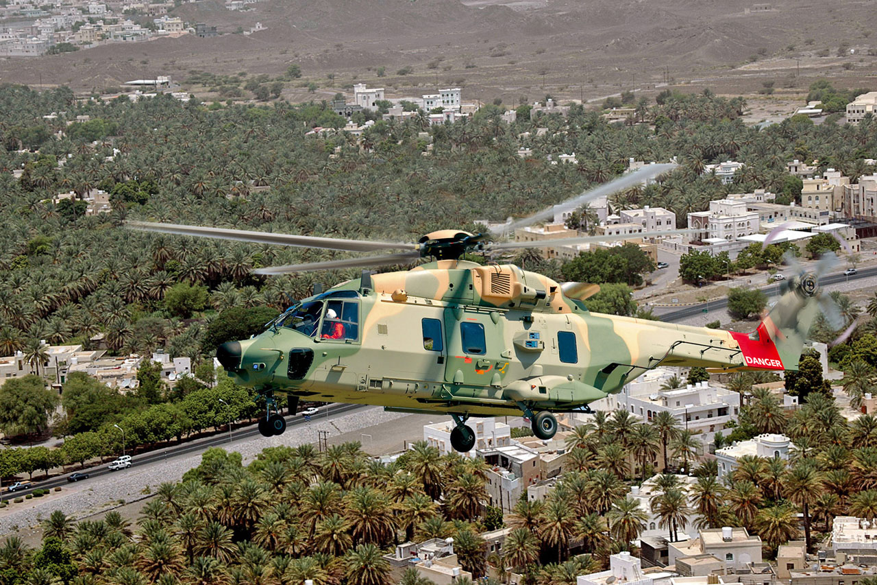 Armée Omanaise / Sultan of Oman's Armed Forces - Page 7 NH90147h