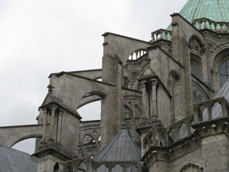 L'art gothique Chartres_arcboutant
