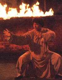 لا يفوتكم أجمد وأروع فيلم لجاكى شان (( السكير 2 )) 340ميجا و Drunken-master-2-pic-13