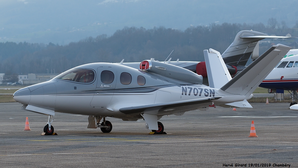 Chambéry-Savoie 2019 N707sn2