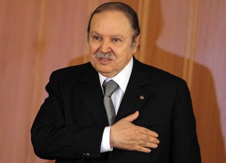 بلحاج يطالب بوتفليقة بالتنحّي عن السلطة Bouteflika04529