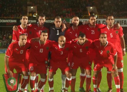 المنتخب المغربي يتقدم ثلاثة مراكز عالميا إلى المركز 74 بمجموع 443 نقطة Frmf_football0412