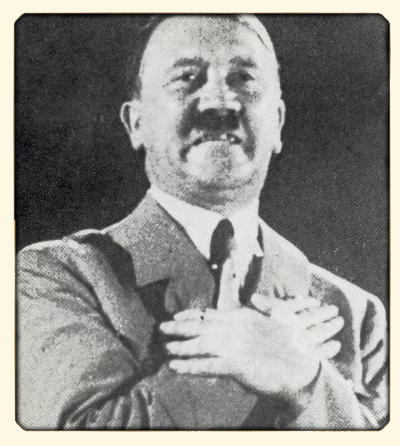 Hitler ..son regard inquiétant !!! Hitler-regard