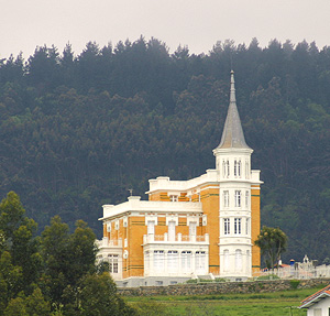 Casas Casonas y Palacetes Somao