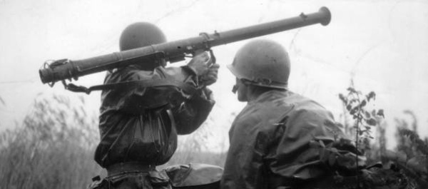 soldats américains Bazooka-team-korea-july-5-1950