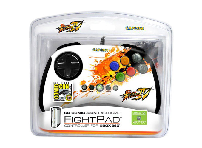 La meilleure manette pour jouer à SF ? (Fightpad ou Nouvelle manette 360 ?) MadCatz-Street-Fighter-IV-Fight-Pad-Xbox360