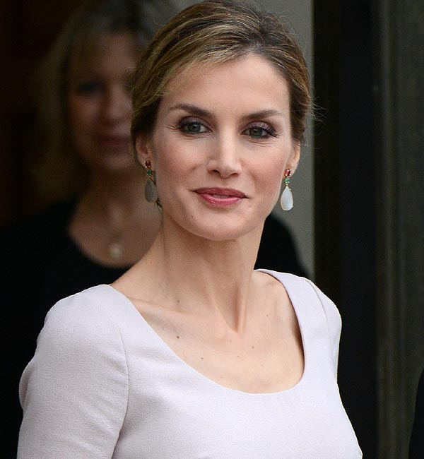 ROPA Y ACCESORIOS DE LETIZIA - Página 19 Letizia_tous_2-z