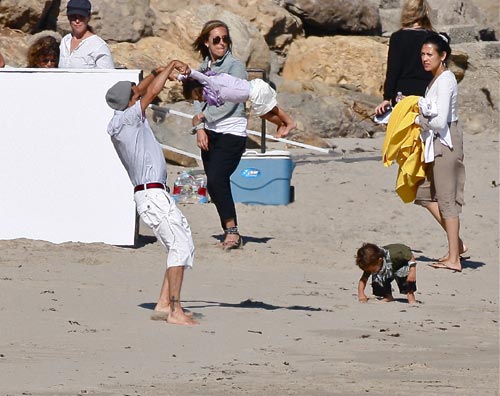 Los juegos en la playa de Jennifer López y Marc Anthony con sus mellizos Jenniferlopez3-z