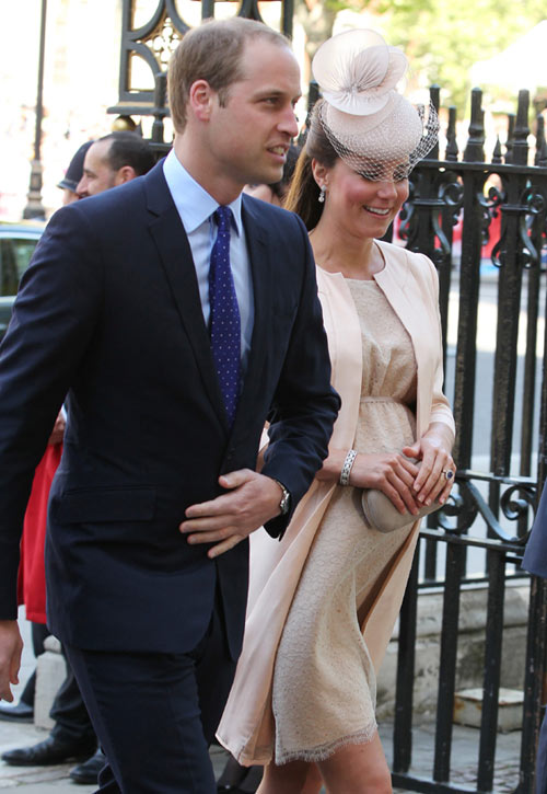 WILLIAM Y KATE HAN SIDO PADRES DE UN NIÑO :bkw: Westminster-1-z