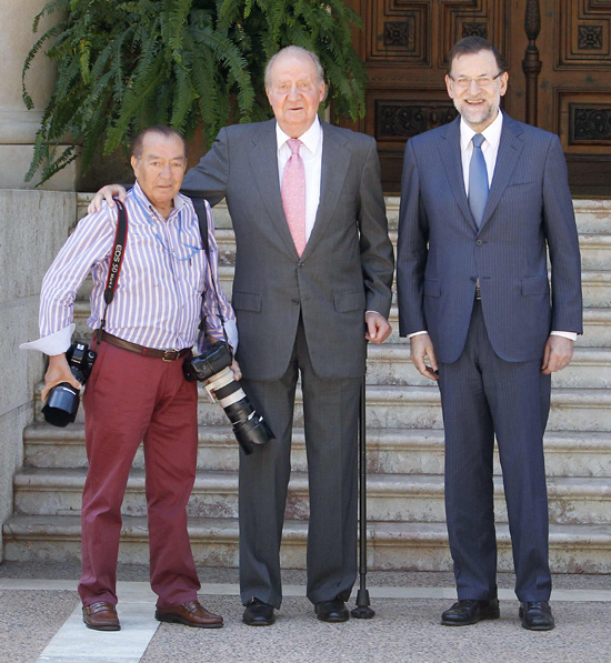 Juan Carlos y Sofía - Página 18 Rey-juan-chavez2--a