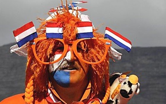 Bild des Tages - Seite 21 1284_fullimage_holland%20supporter_560x350