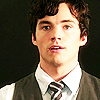 Professores e Funcionários Ian_harding_in_pll_s_01_13