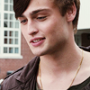 Les registres de Poudlard Douglas_Booth_in_LOL_%285%29