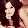 Lesly || Se soir je dors nue. 144 moustiques aiment ça.  Leighton_meester_027