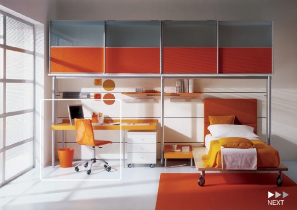 Kids bedroom designs by Mariani  كلاسك هاوس Kids-room-shelves-582x412